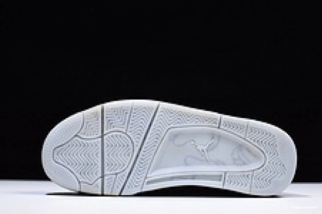 HYPE 001 Air kaws Nike retro black 930155 Jordan 4 0823